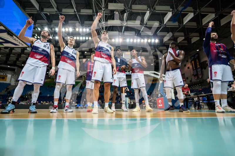 Koszykówka: ORLEN BASKET LIGA. KING WILKI MORSKIE SZCZECIN - GORNIK ZAMEK KSIAZ WALBRZYCH. - Agencja Fotograficzna